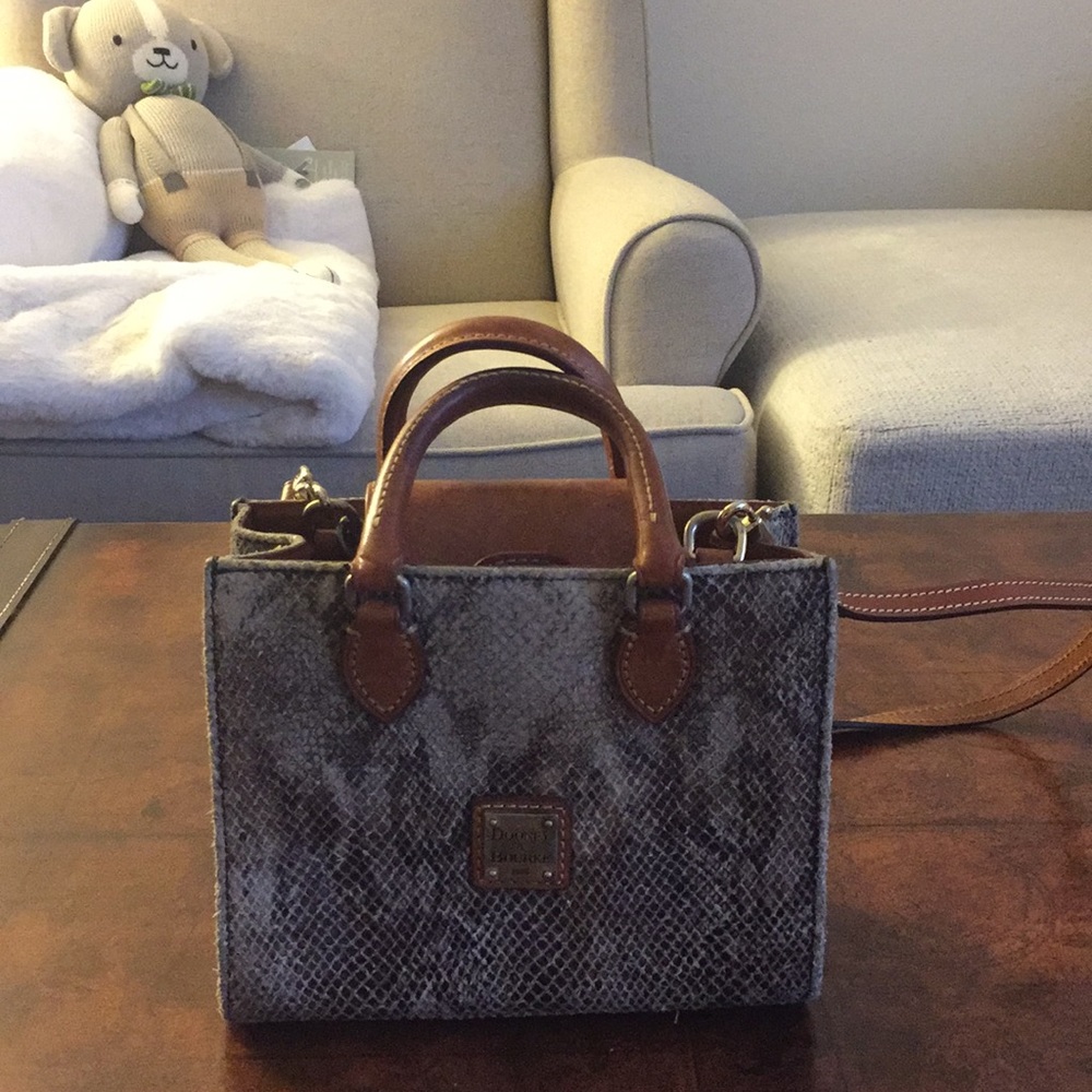 Dooney & Bourke
